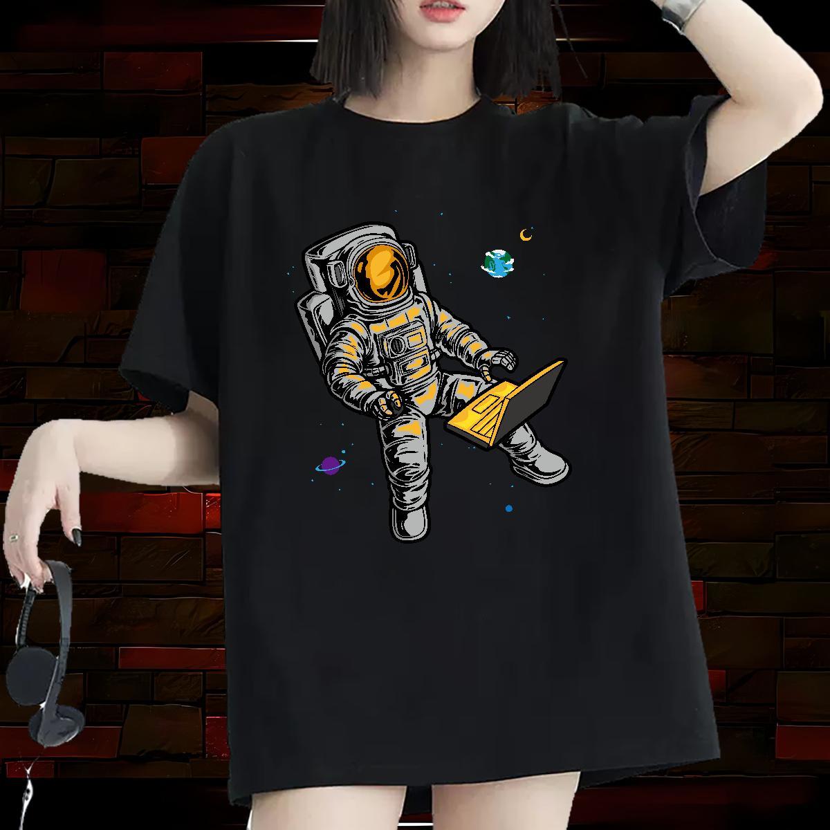 Nice Tshirt for Man Woman 230g Cotton cosmonaut Home Outdoor T-Shirts for Women O Neck Short Sleeves Graphic Tshirts
