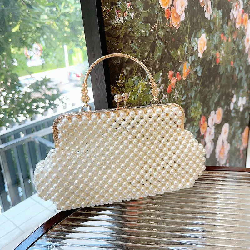 Female Pearl Evening Bag Banquet Mini Handbags Wedding Dinner Party Clutch Purses Fairy Holiday Top Handle Bags 240824Z