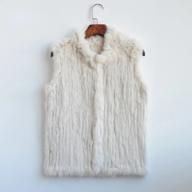 VT802 16 color womens real rabbit fur vest jacket warm in spring and winter knitted black beige 240824