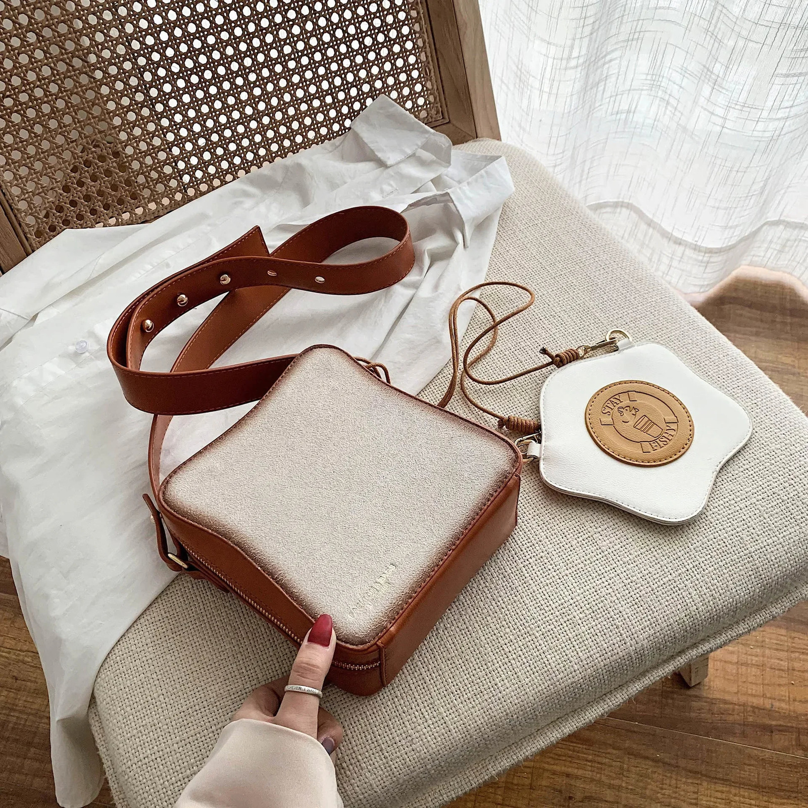 Women Shoulder Bag Bread Shape Flap Ladies Crossbody Simple Cute Purses And Handbags 240824Z