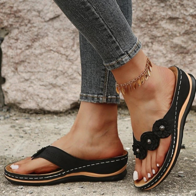 Womens slippers Sweet Three Flowers platform sandals soft casual womens flip cover 240823