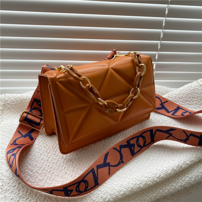 Free Shipping handbag Fashion new retro personality wide strap shoulder bag Thick chain small bag 2025