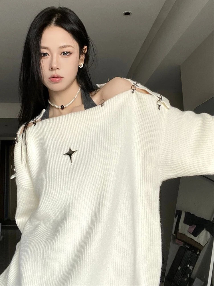 Y2K Oversized Sweater Women Korean Fashion Sexy Off Shoulder Pullovers Female Autumn Winter Casual Loose Metal Jumpers 240824
