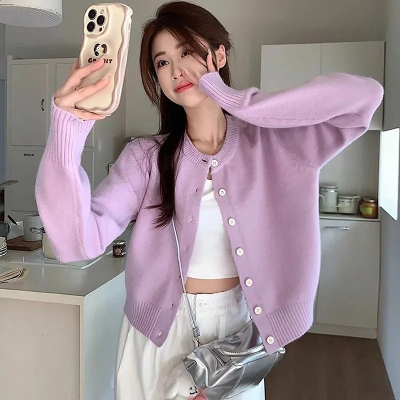 Autumn Winter Korean Buttons Solid Color O-neck Long Sleeve Sweater Femme Sweet Knitting Coat Women Clothing Simplicity Tops 240824