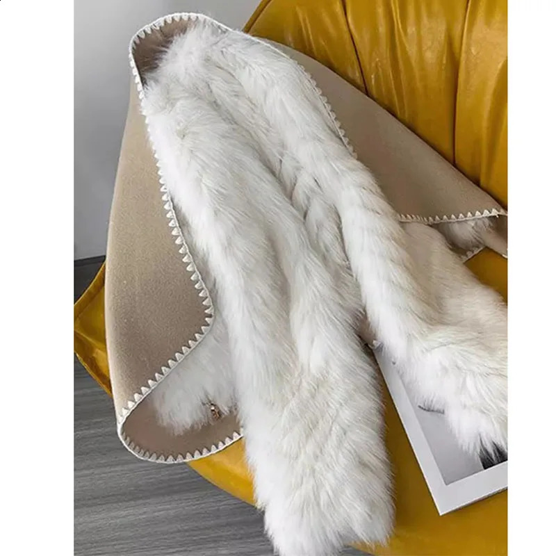Artificial fox fur car striped coat womens winter collar highend short doublesided wool fashionable open top thick 240824