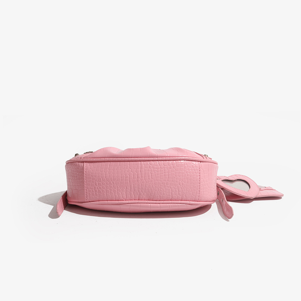 Fashionable motorcycle bag underarm bag rivet tassel high-end pleated bag single shoulder bag