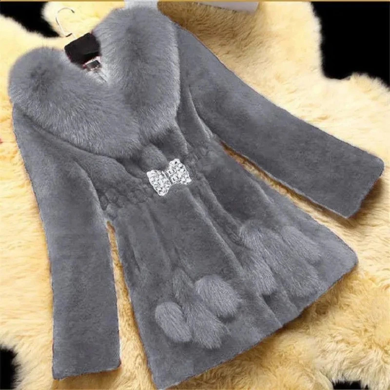 Extra large womens winter plush coat thick fur warm jacket Vneck faux collar clothing comfortable 240824