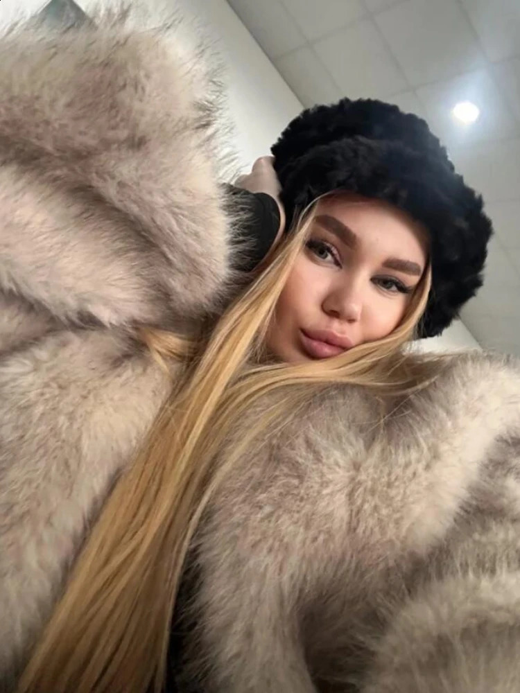 Iconic Street Fashion Week y Gadding Tailored Faux Fur Coat for Womens Winter Cool Girls Fluffy Short Leather Jacket w240824