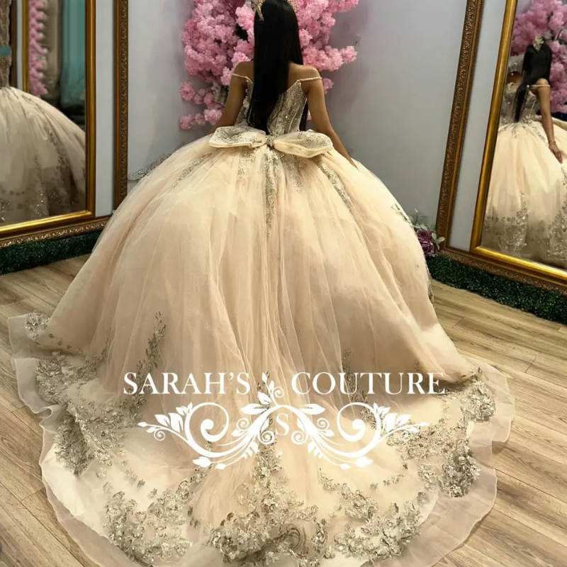 Champagne Crystal Beading Ball Gown Quinceanera Dresses Off The Shoulder Appliques Lace Bow Sweet 16 Vestido De 15 Anos