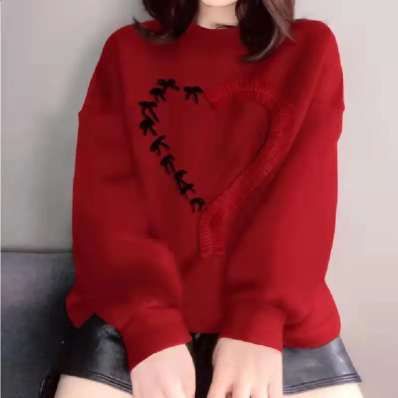Autumn and Winter Red Hoodies Womens Love Red Patchwork Style Loose and Age Reducing Slimming Casual All-match Lady Top 240824