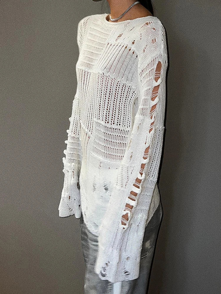 Darlingaga Vintage White Ripped Hole Grunge Sweater Women Casual Loose Jumper Solid Long Pullovers Knitted Hollow Out Holidays 240824
