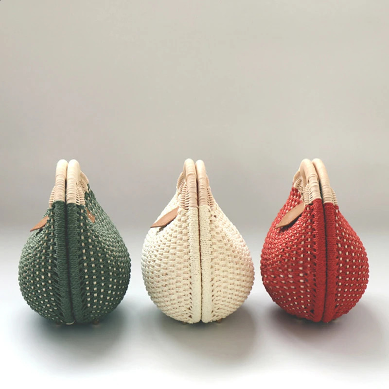 Holiday Shell Handbags Personality Cute Rattan Bag Casual Small Round Tote Woven Female Fashion Beach 240824Z