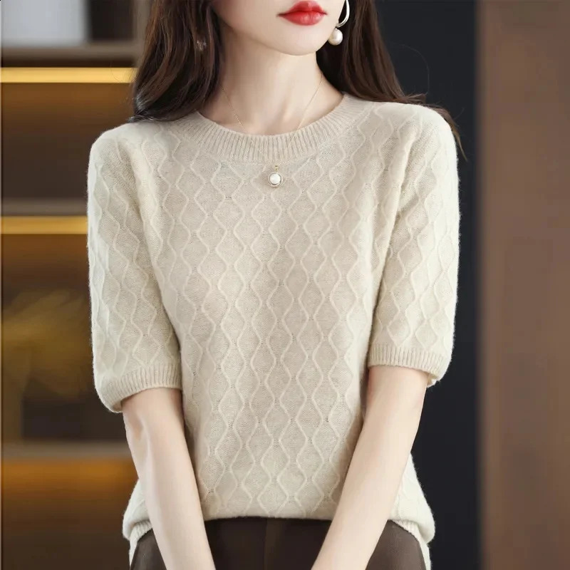 Women Sweater Short Sleeve O-neck Stripe Knitwears Slim Fit Shirt Jumpers Fashion Pullovers Thin Knit Bottoming Tops 240824