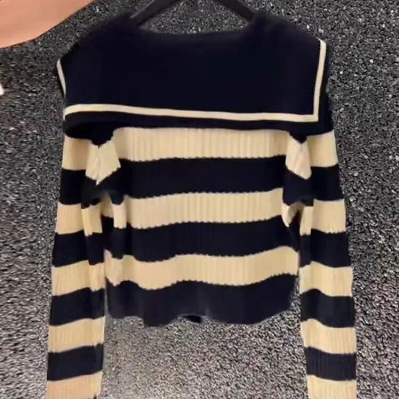Womens Cardigan Button Autumn and Winter Navy Neck Striped Patchwork Knit 2023 Slim Sequined Long Sleeve Sweater Coat Tops 240824