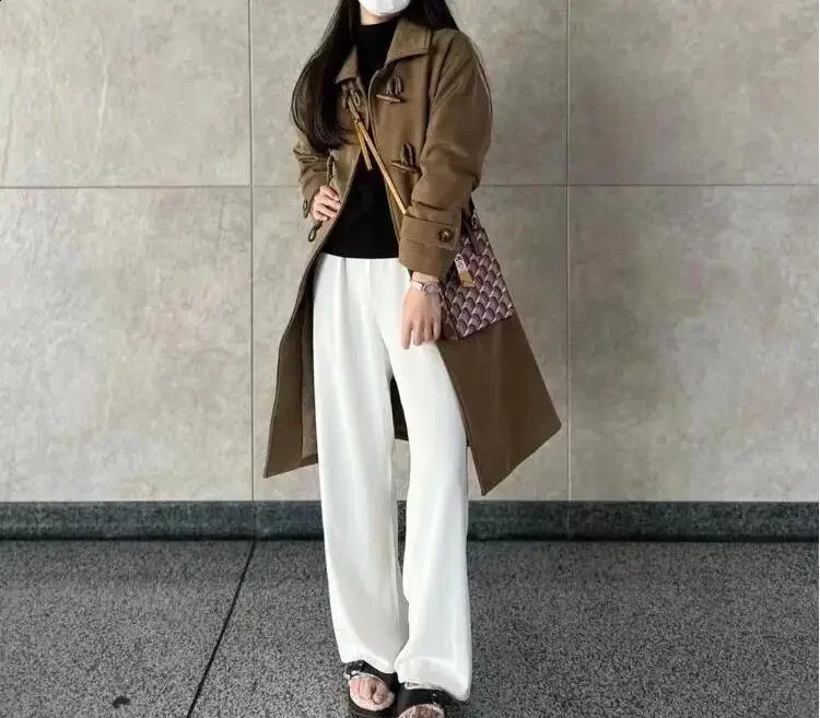 Horn button womens wool jacket autumn and winter item medium long small trench coat salt patterned style 240824