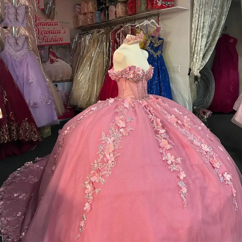 Pink Illusion Pearls Beading Quinceanera Dresses Ball Gown 3D wers Appliques Lace Sweet 16 Birthday Party Vestido De 15 Anos