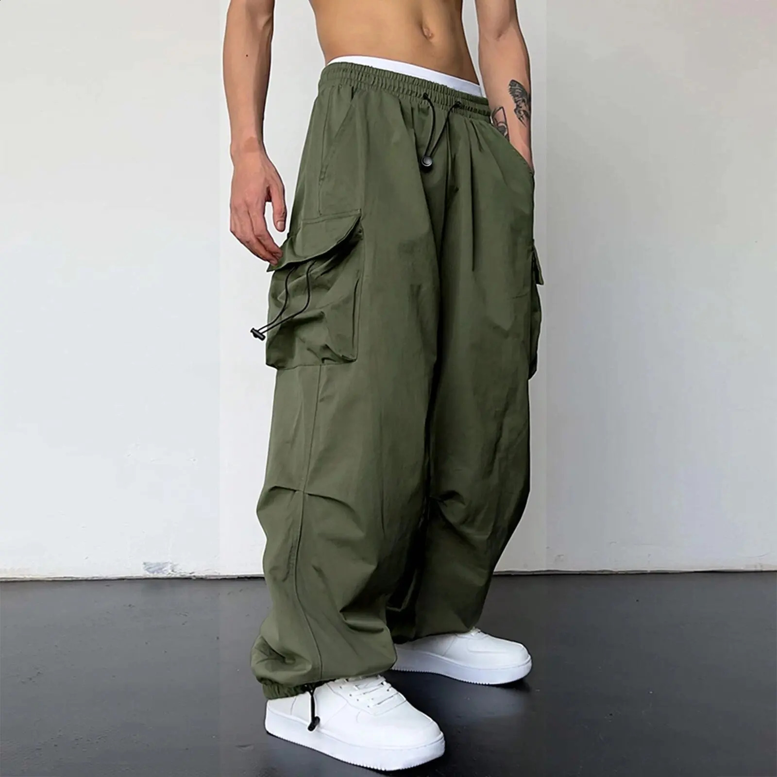 Korean Harajuku Oversized Cargo Parachute Pants Men Streetwear Vintage Y2k Hip Hop Wide Leg Joggers Baggy Casual Sweatpants 240824