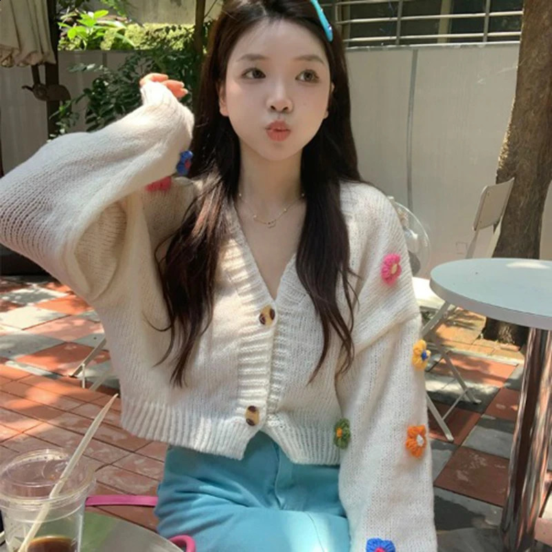 Sweet Applique Floral Women Cardigan Korean Kawaii Knitted Long Sleeve Female Sweat Sweater V Neck Ladies Casual tops 240824