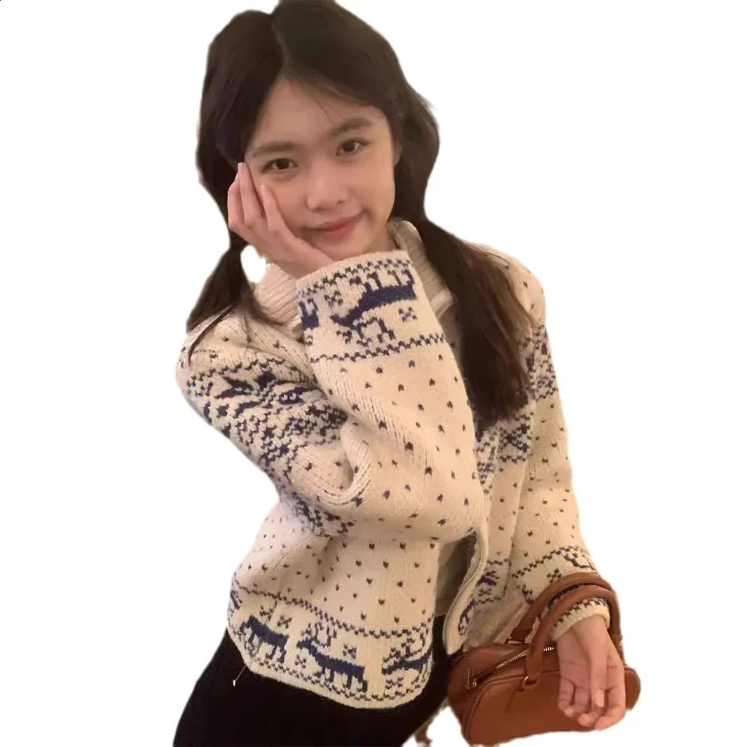 Berry Vintage Soft Snowflake Zipper Sweater Stand Collar Knitted Top For Women Autumn/winter Warm Comfortable Wool Material 240824