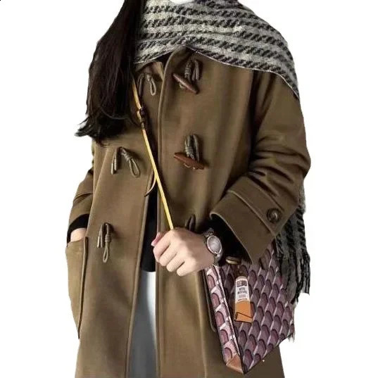 Horn button womens wool jacket autumn and winter item medium long small trench coat salt patterned style 240824