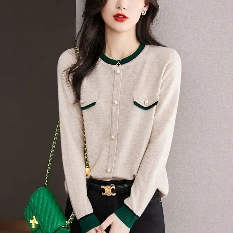 Women Autumn Korean Fashion Loose Diamonds O-neck Long Sleeve Knitting Shirts Women Clothes Simplicity All-match Trend Knitwear 240824