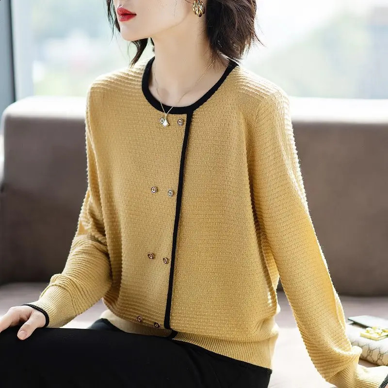 Women Autumn Fashion Loose Temperament Solid Color O-neck Long Sleeve Knitwear Women Clothes Simplicity All-match Knitting Tops 240824