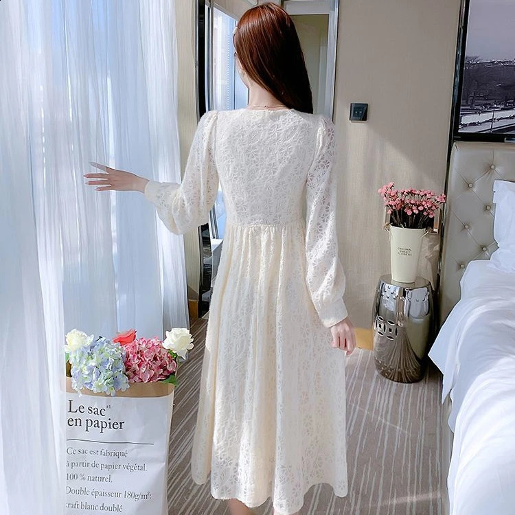 Autumn and Winter Female Elegant V-collar Mid-Length Tweed Dress Womens Lace-up Long Sleeve Waist-Slimming T686 240824