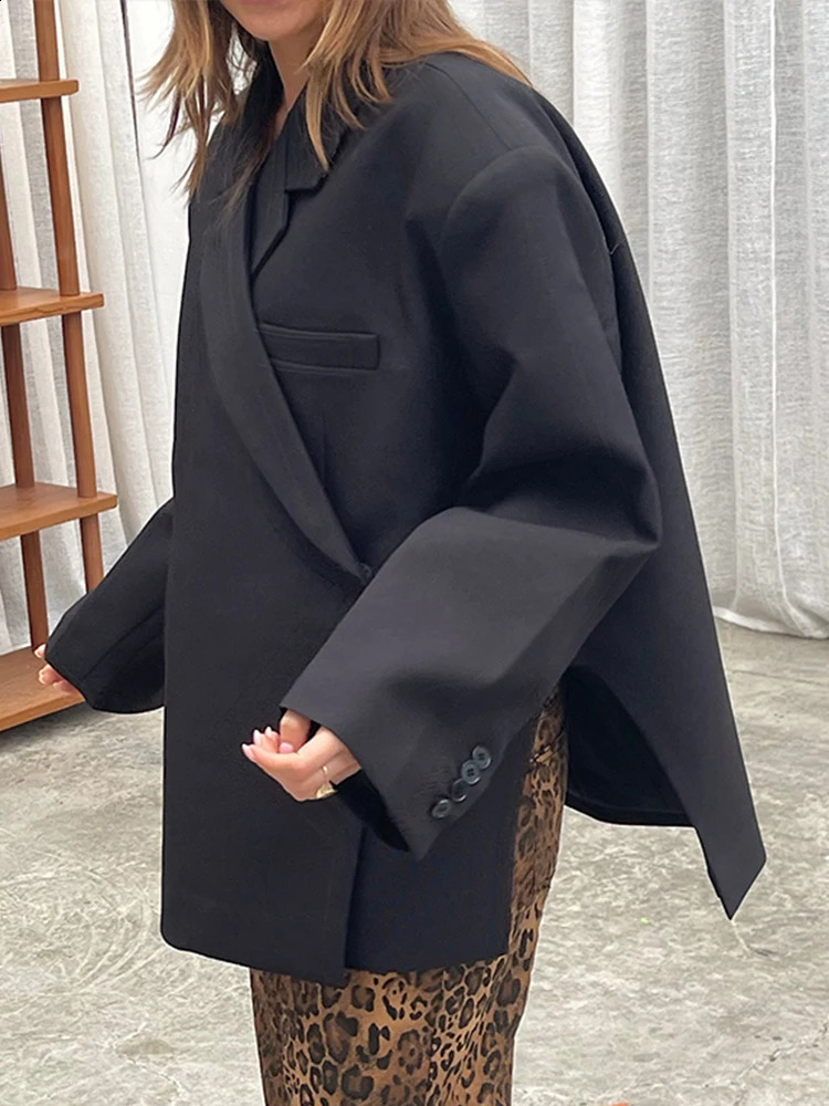 Casual Suit Blazer Coat Women Oversized Double Button Notched Side Slit Jacket Female 2024 Autumn Office Shoulder Pads Lady Tops 240813