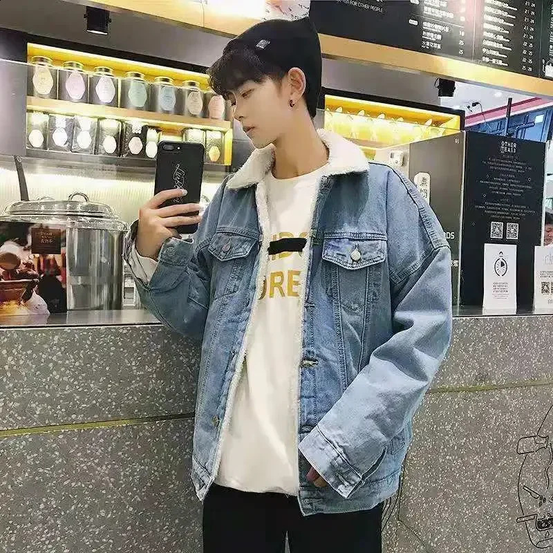 Mens denim jacket warm button wool mens apron black wash largesized clown lowpriced fashion 240824