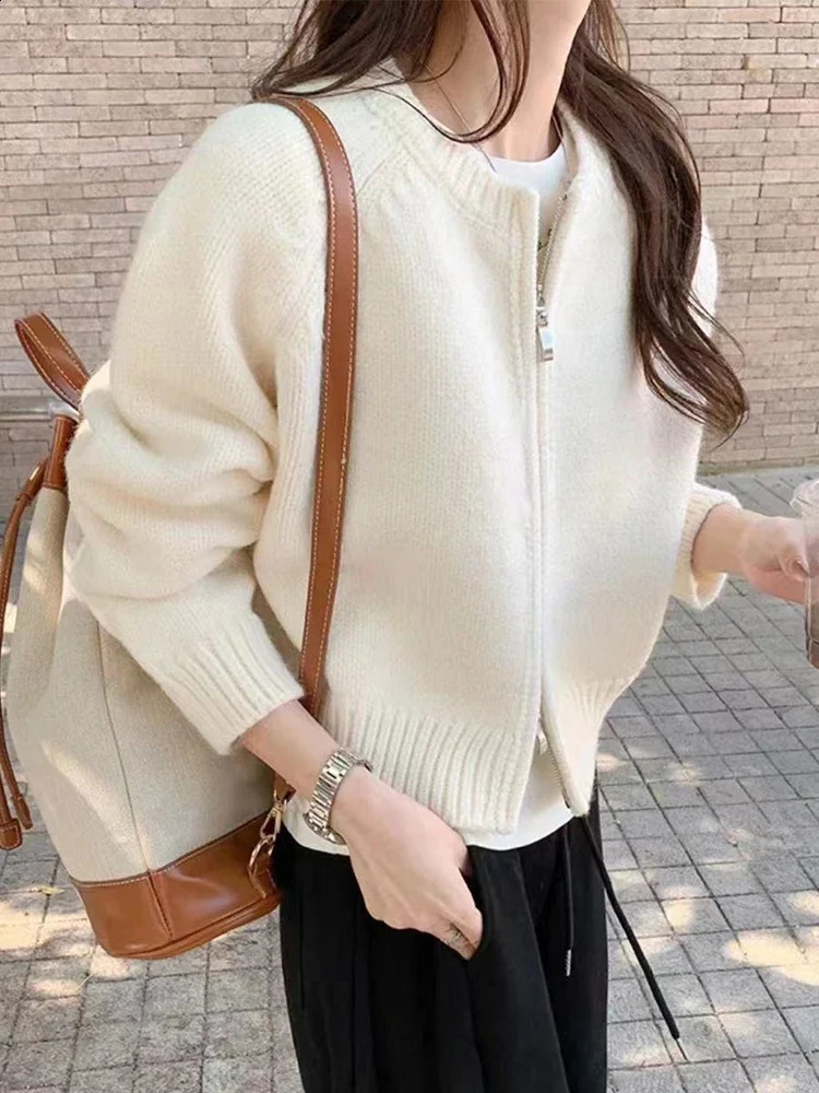 Cardigan Women Korean Fashion Short Sweater Female Sweet Long Sleeve Knitted Coat Lady Chic Loose Zipper Cardigans Autumn Winter 240824