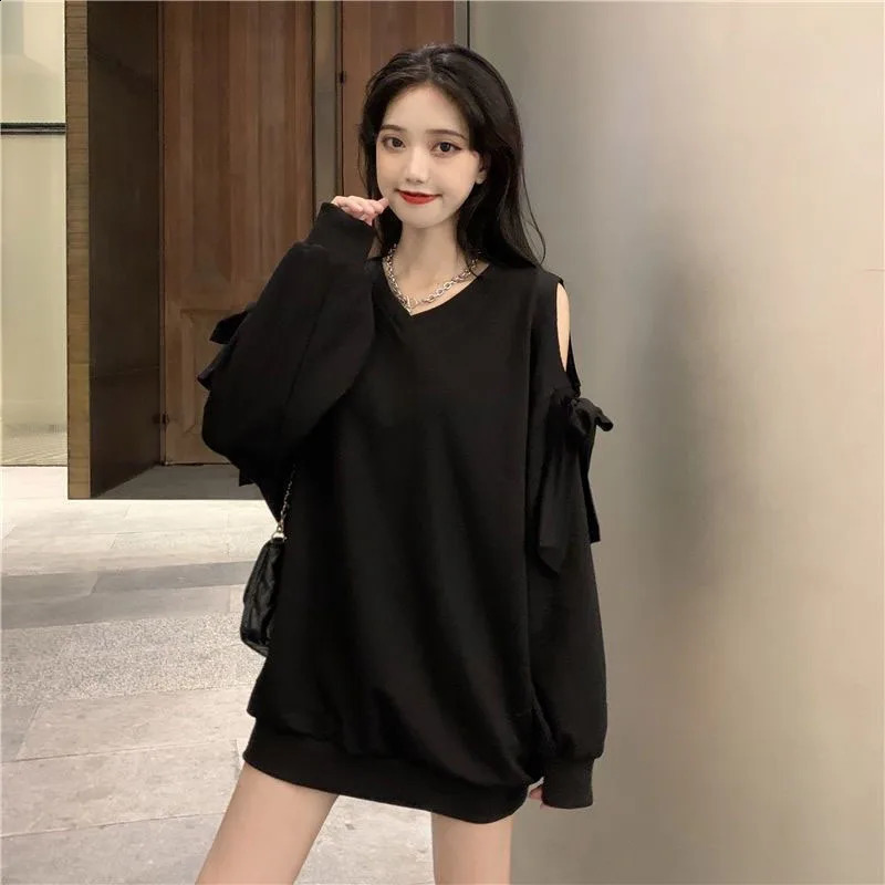 Zoki Sweet Bow Off Shoulder Sweatshirts Women Long Sleeve Casual Loose Korean Tops Fashion V Neck Hollow Out n Sweatshirts 240824