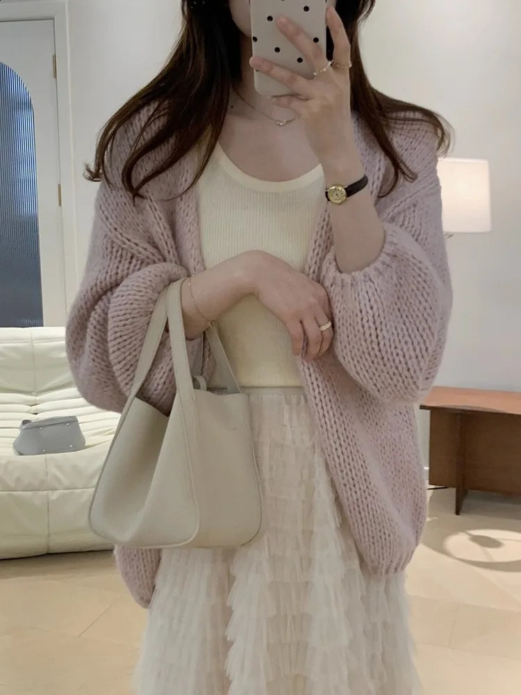 Korean Knitted Cardigan Women Sunscreen Shirt Long Sleeved Solid Color Loose Top 240824
