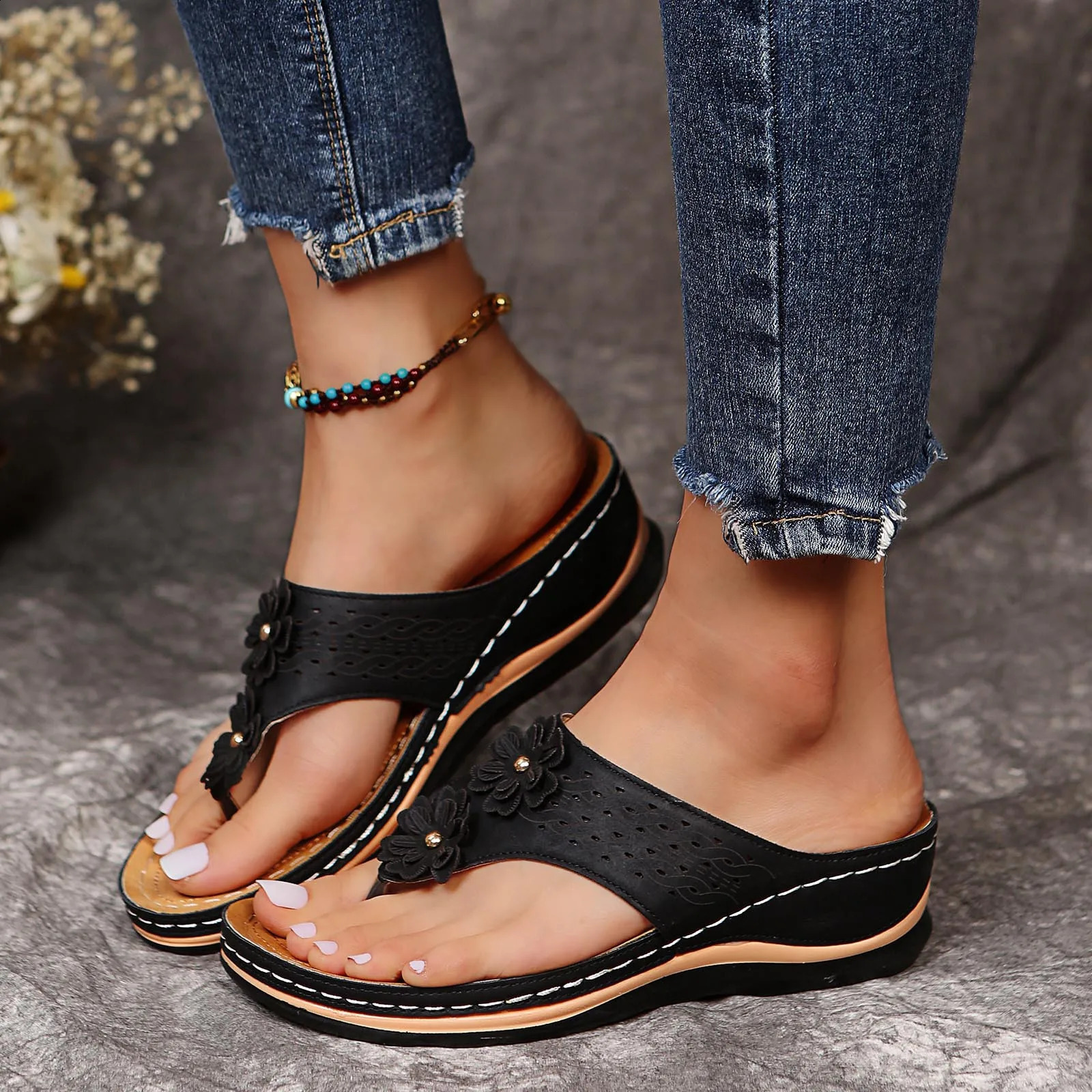 Flip up womens platform flip up 2024 summer flat bottomed slider clamp flip up slider T with sandals Plus size 36-43 240823