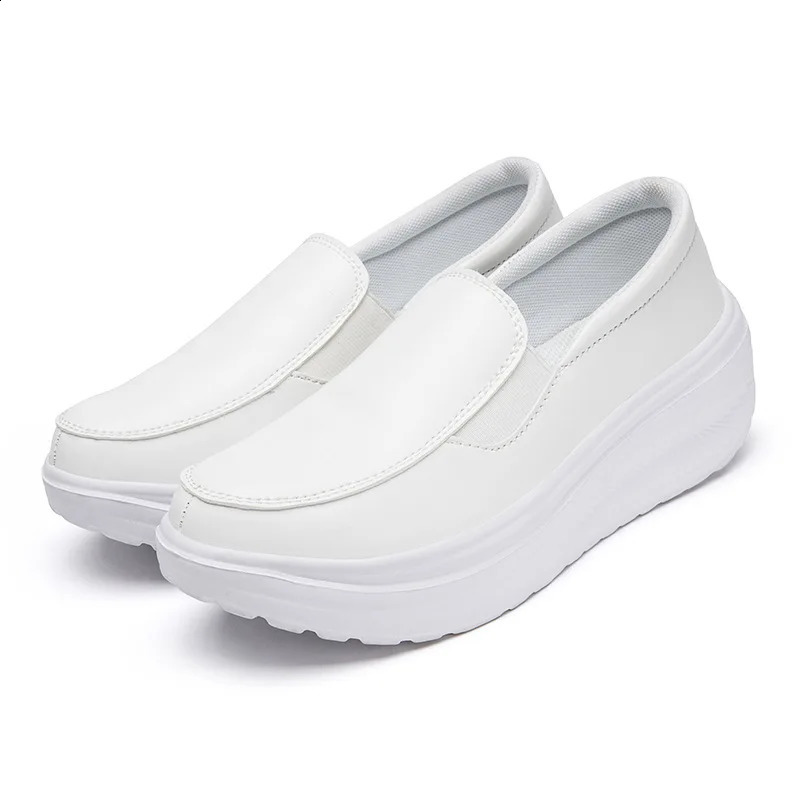 Womens shoes spring leather soft outsole work shoes womens shoes black swing shoes womens plus size wedge single shoes 240823