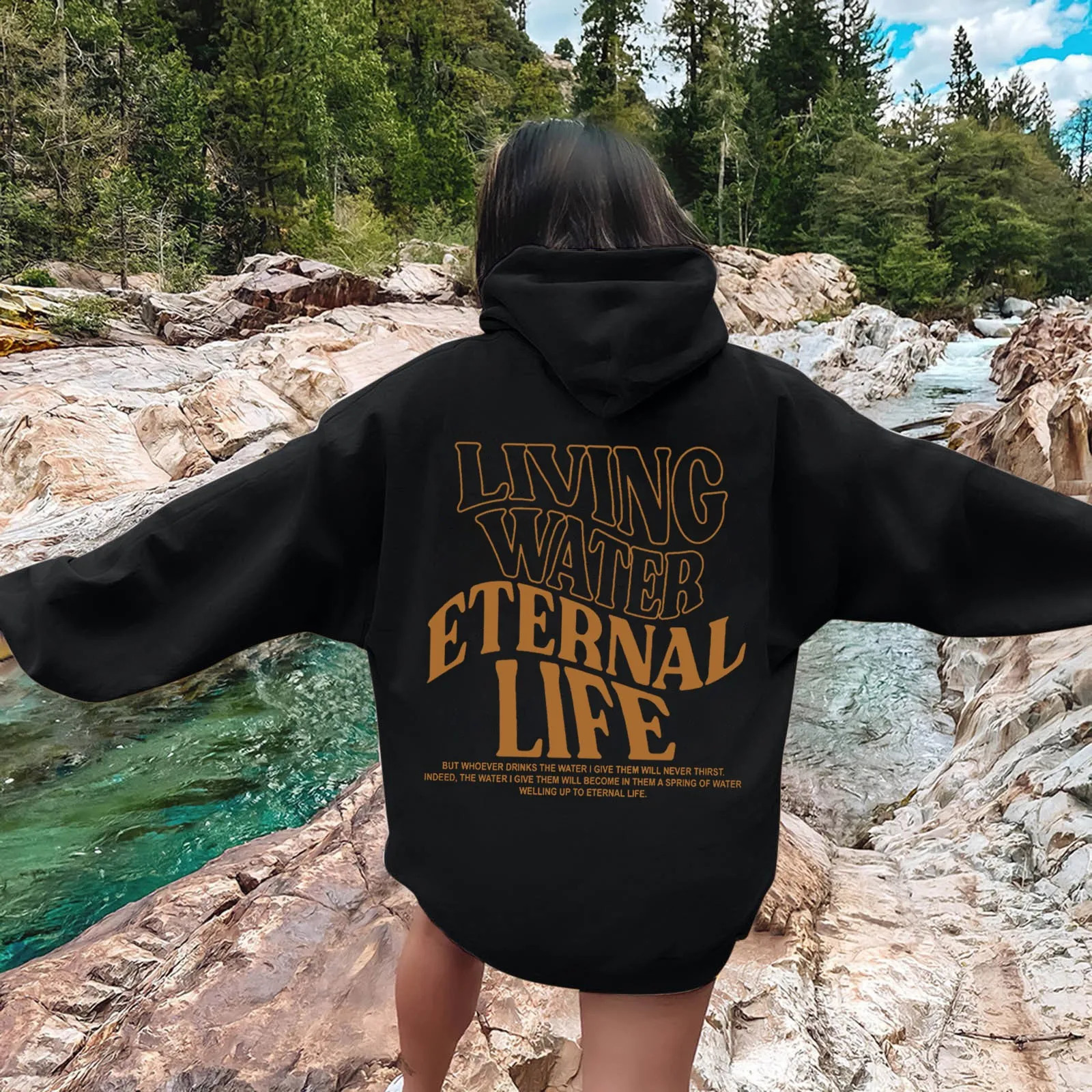 Womens Sweatshirt Harajuku Hooded Sweatshirt Fashion Streetwear Oversize Pullover Sweatshirt Autumn Long Sleeved Hoodies 240824