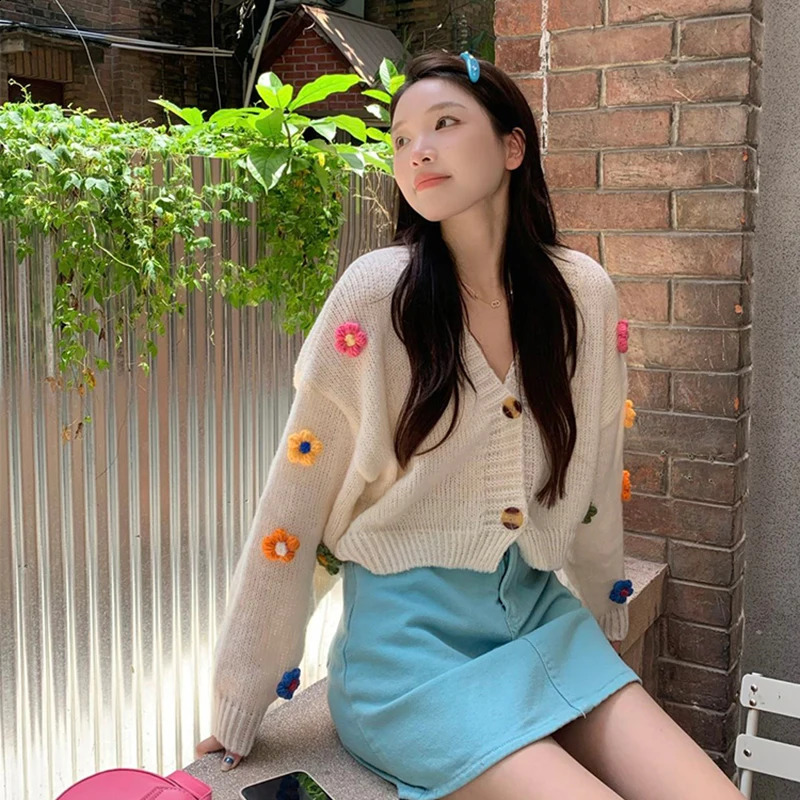 Sweet Applique Floral Women Cardigan Korean Kawaii Knitted Long Sleeve Female Sweat Sweater V Neck Ladies Casual tops 240824