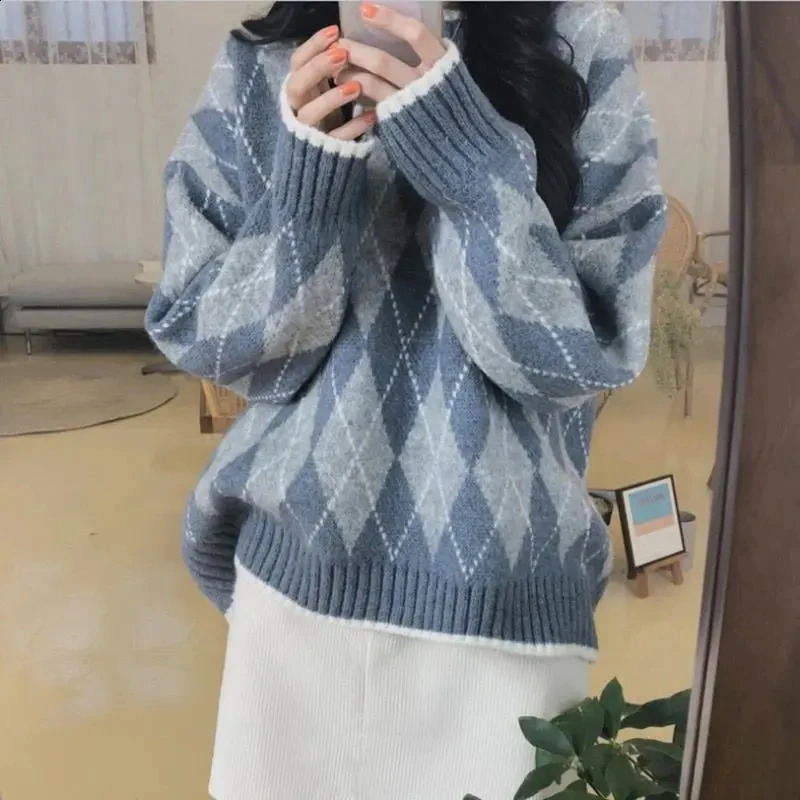 Vintage Argyle Sweater Women Korean Plaid Knitted Pullovers Autumn Winter Ladies O Neck Jumpers Japanese Casual Knitwears Tops 240824