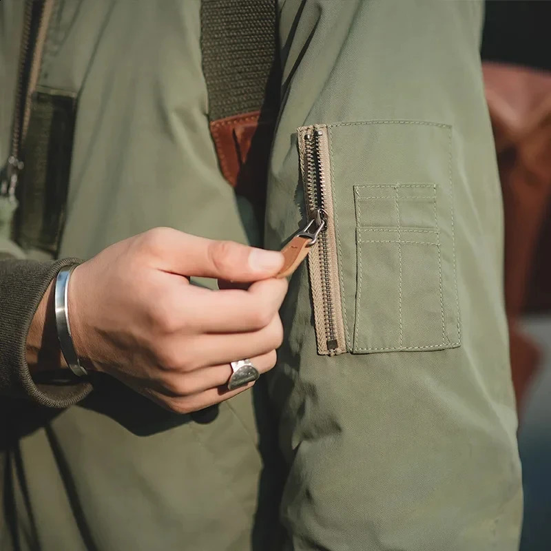 Maden Cargo Retro MA1 Bomber Flight Jackets Green Black Standing Collar Pilot Baseball Coat Zipper Pocket Tops Clothes 240824