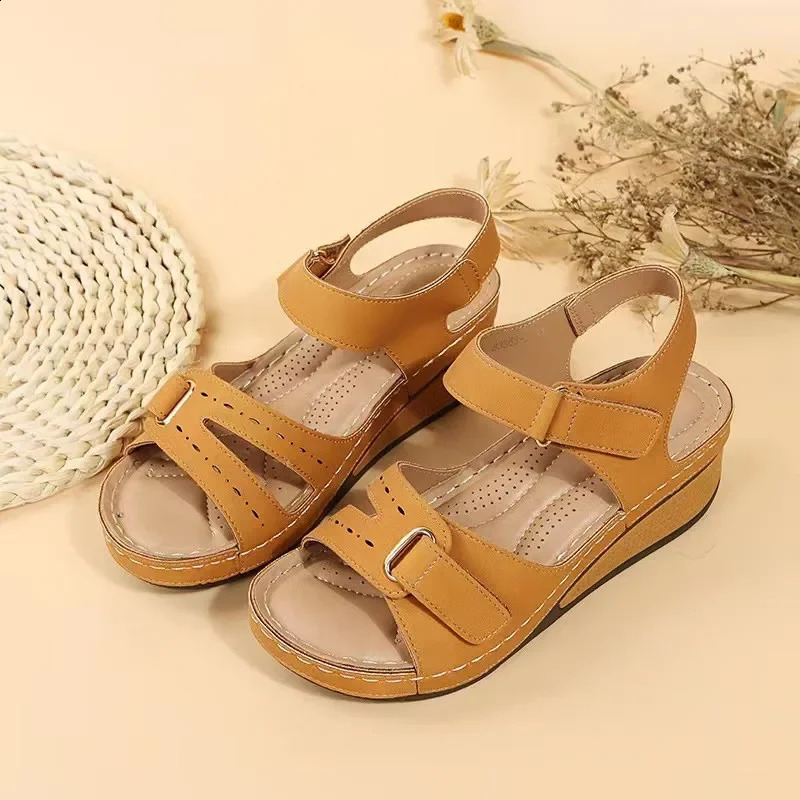 Womens Sandals Summer 2024 Womens Handmade Shoes Leather Breathable Sandals Womens Flat Shoes Retro Style Sandals Zapatillas MUJI 240823