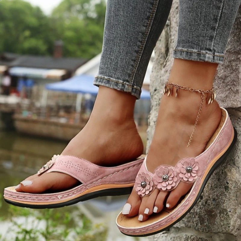 Womens slippers Sweet Three Flowers platform sandals soft casual womens flip cover 240823