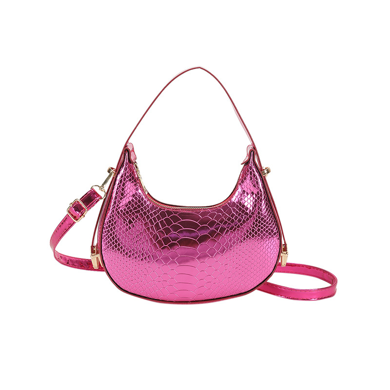 Trendy fashionable crescent bag casual and simple handbag