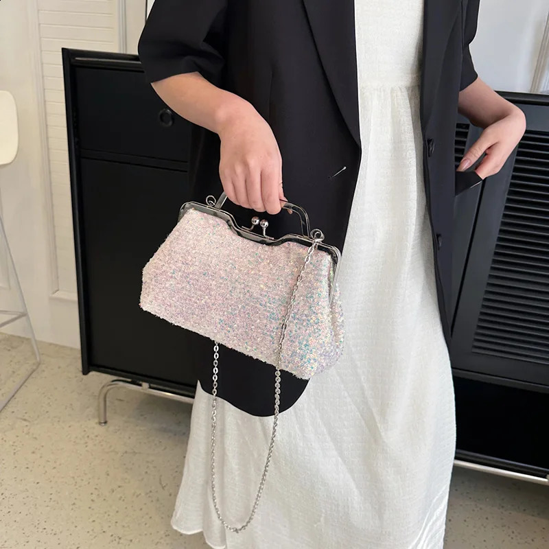Small Tote Shell Clip Crossbody Bags Prom Clutch Women Sequin Bling Mental Handle Handbags Chain Shoulder 240824