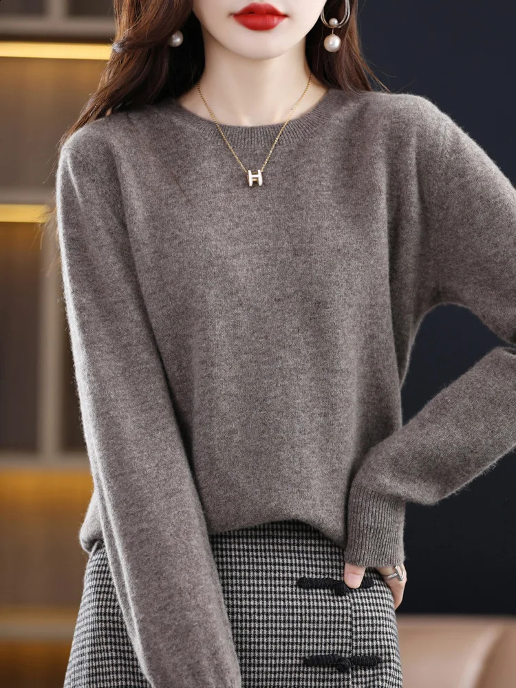 100% Merino Wool Sweater Women Cashmere Pullover Knitwear Autumn Winter O-neck Solid Color Fashion Basic Female Clothes Tops 240824