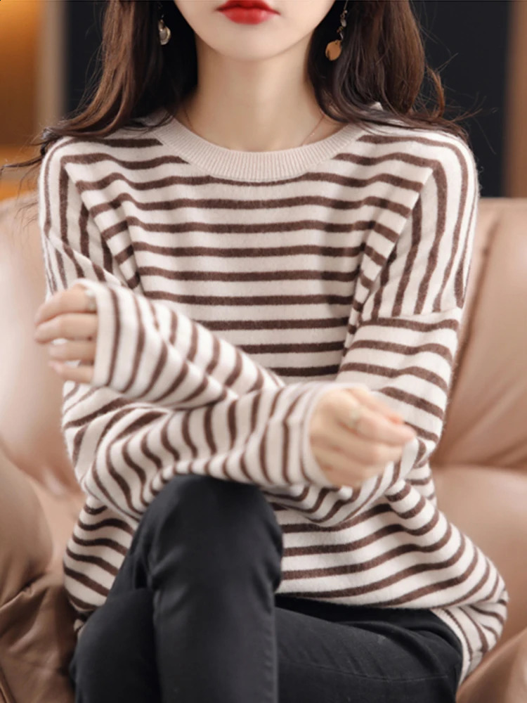 Cashmere Elegant Striped Women Sweater Soft Warm Knitted Basic Pullovers O Neck Loose Female Sweaters Autumn Knitwear Jumper Top 240824