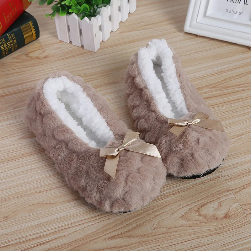 Mntrerm Cute Indoor Home Slippers Warm Soft Plush Slippers Non-slip Indoor Fur Slippers Solid Color Cute Women Shoes 240819
