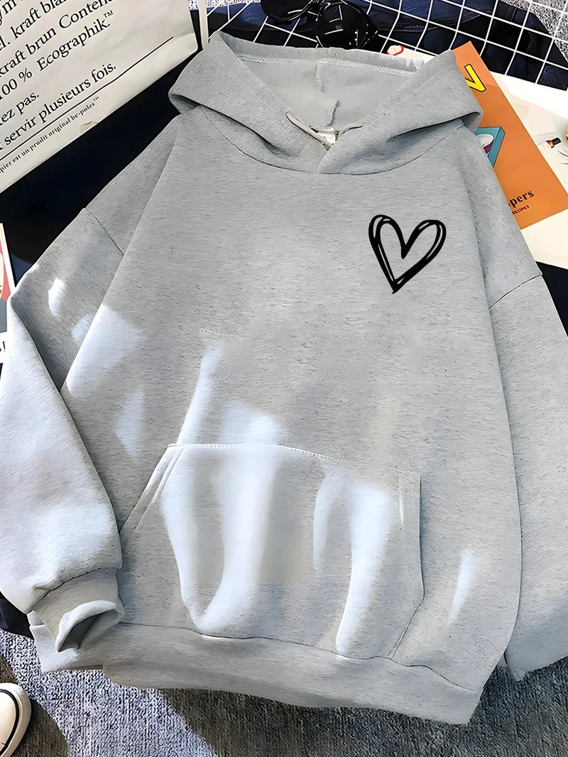 Hirsionsan Simplic Heart Print Women Sweatshirt Soft Casual Loose Vintage Female Hoodies Winter Warm Fleece Student Tops 240824