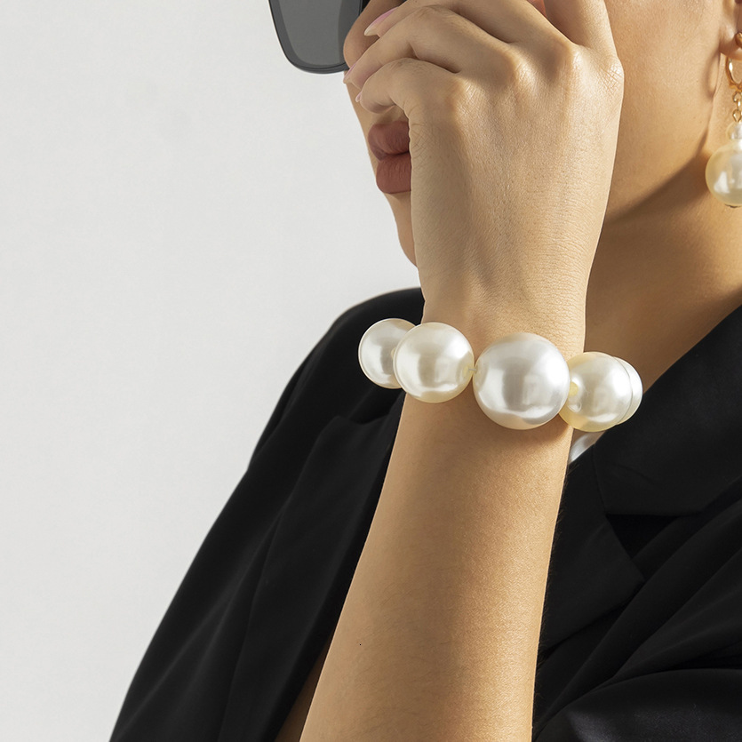 Jewelry Cold Wind Beaded Chain with Ethnic Imitation Pearl and Small Design Sense Necklace