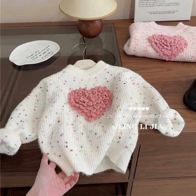 Childrens girl sweater winter 2023 new fashion three-dimensional love little girl Korean loose Versatile Knitwear baby girl topW240824