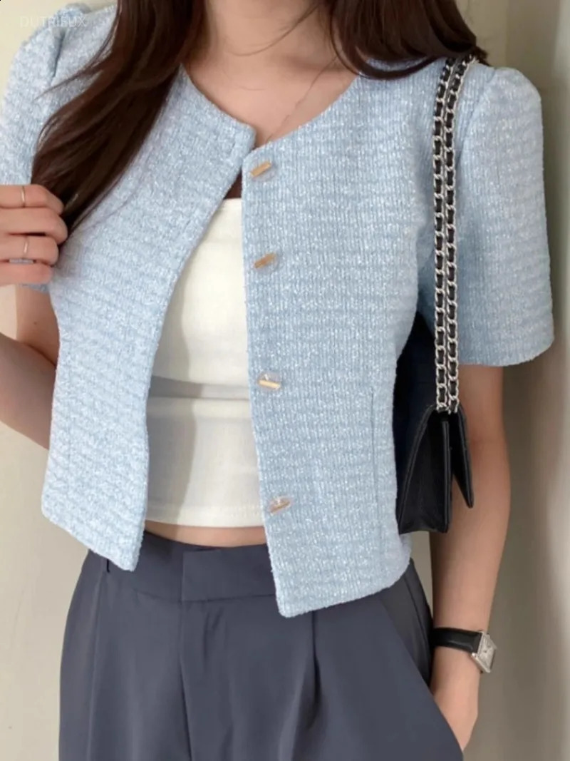 Single bust round neck slim Versatile Little perfume style wool short cardigan jacket Cropped summer white tweed coat top 240826