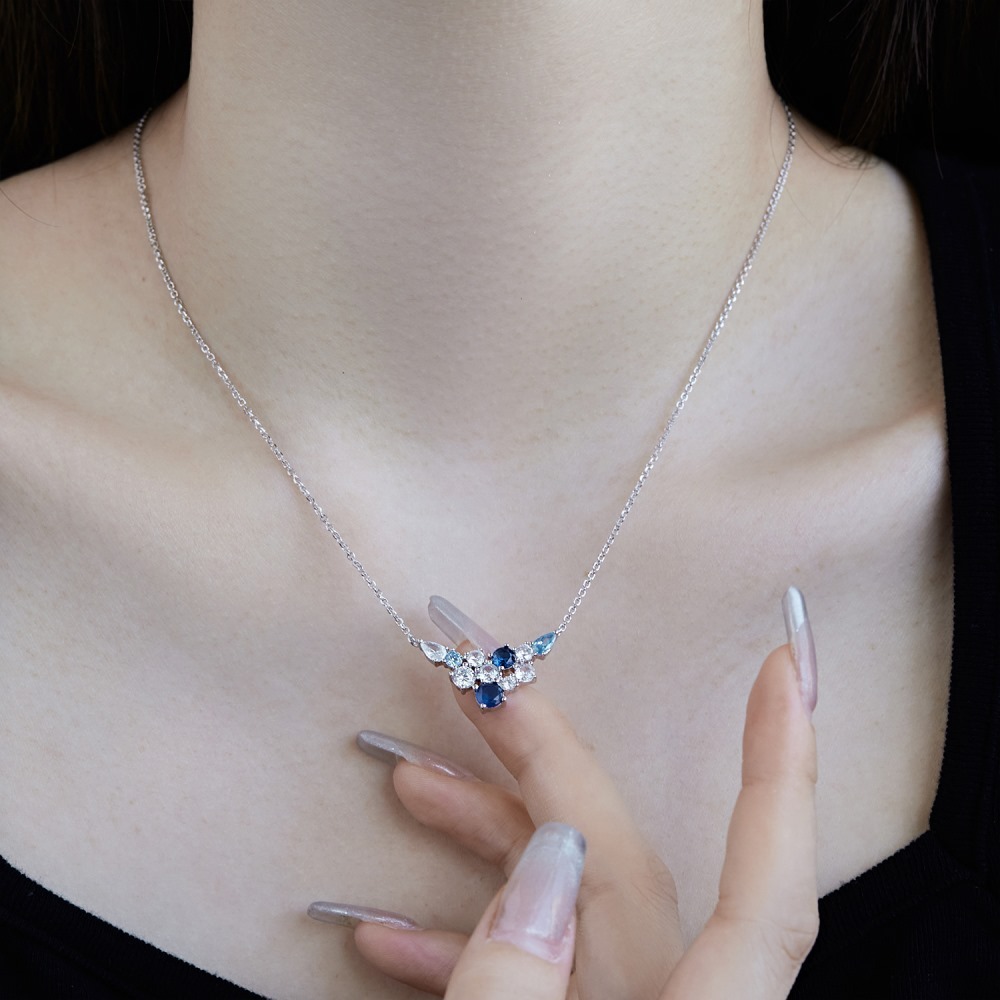 Japanese and Korean Light Necklace Women's Fashion Versatile Collar Chain Irregular Inlaid Blue Zircon Pendant Sier Ornament